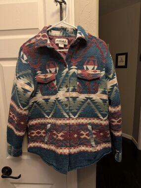 Ariat Women's Teal, Rust, Cream Quilted Aztec Shirt Jacket Sz Md